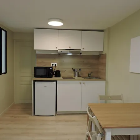 A Centre, Proche Gare, 22 Min De Paris St Lazare Apartment *